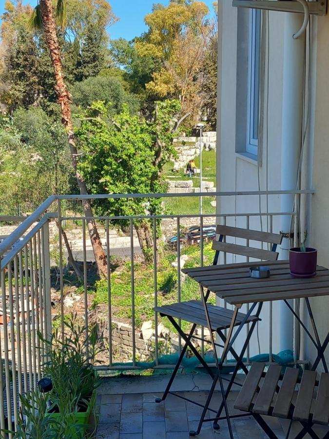 Lo Scorcio Della Neapolis Accogliente Appartamento Pressi Parco Neapolis Сиракузы Экстерьер фото